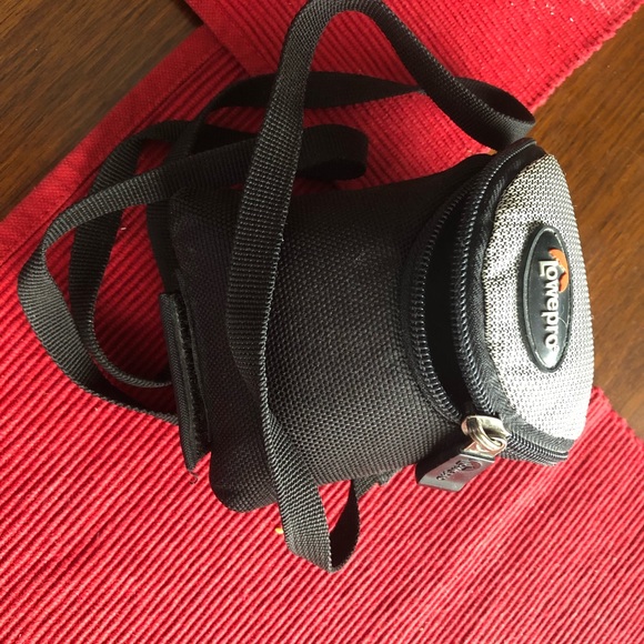 Canon PowerShot A720 IS 8.0MP Digital camera - Picture 5 of 6